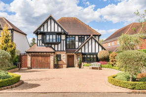10, The Glen, Orpington BR6 8LR