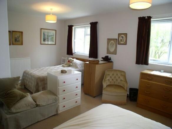 Bedroom 3/4