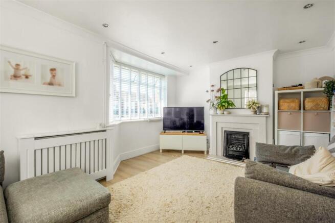 40 Broomfield Drive-7.jpg