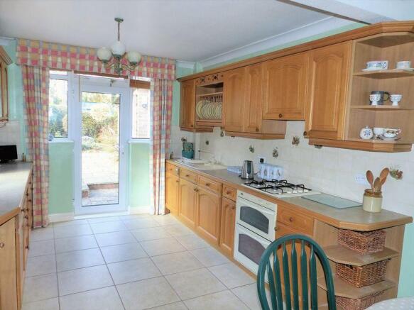 Kitchen and pa...