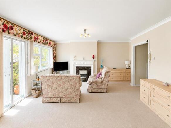 Living Room.jpg