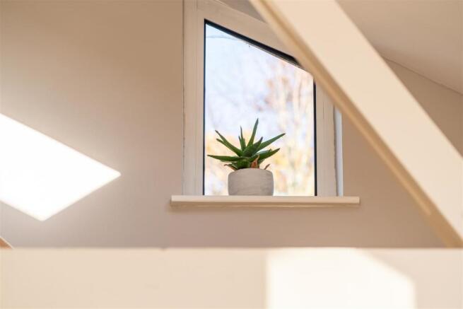 FIRST FLOOR ACCOMMODATION