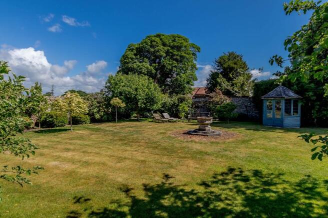Lawned Garden