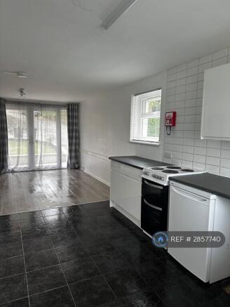 Kitchen/Lounge