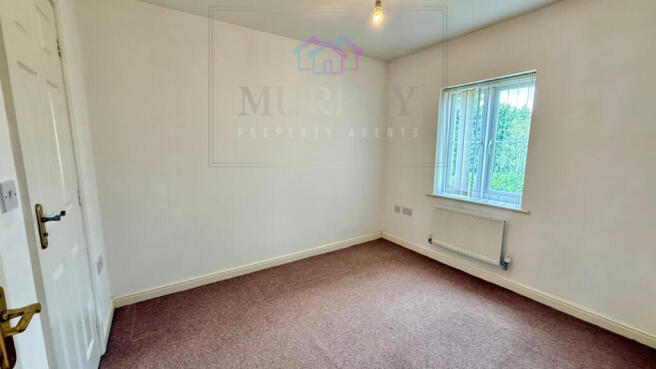 3 bed Town House for sale Image 9