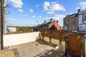 15, Cross Street, Oakenshaw, Bradford BD12 7EA