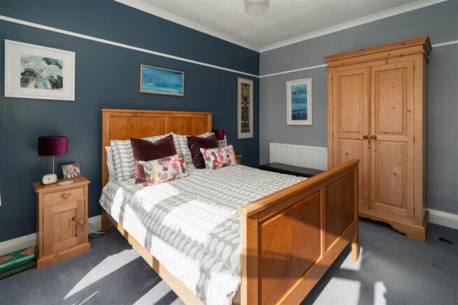 Bedroom4-4.jpg