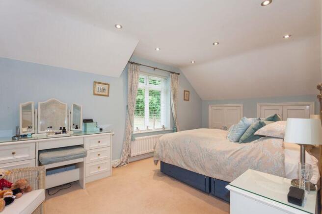 BEDROOM 1