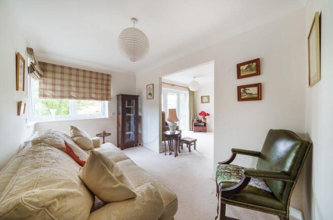 Second bedroom or dining/hobbies room