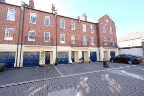4, Drakes Court, Quayside Walk, Southampton SO40 4AA