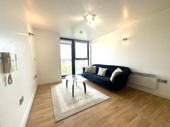 One Bedroom Apartment in the heart of the City Ce