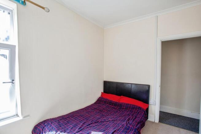 2 bed Terraced for sale Image 11