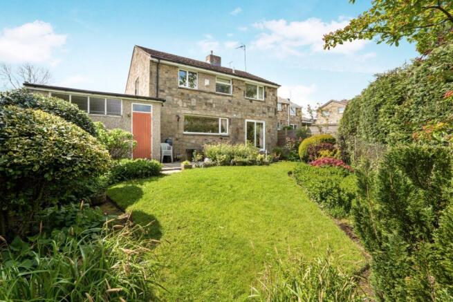 4 bed Detached for sale Image 8