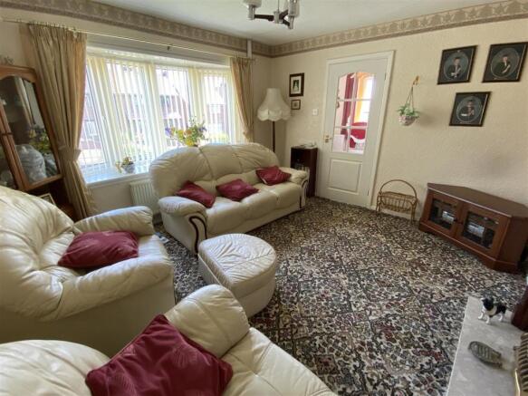 Lounge: