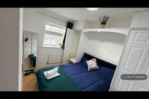 11, Lovell Place, London SE16 6QQ