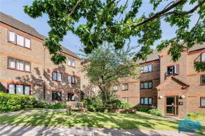13, Caroline Close, Alexandra Park Road, Hornsey, London N10 1DT