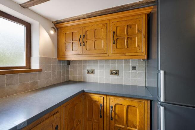 2 bed Cottage for sale Image 12