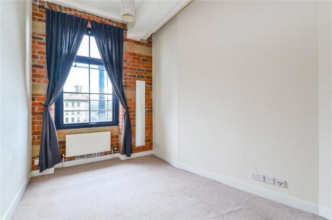 2 bed Apartment for sale Image 7