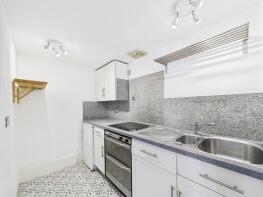 6, Belmont, Brighton BN1 3TF