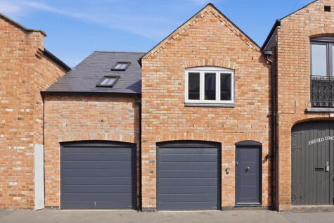 Beauchamp Avenue, Leamington Spa, Warwickshire CV32 5TA