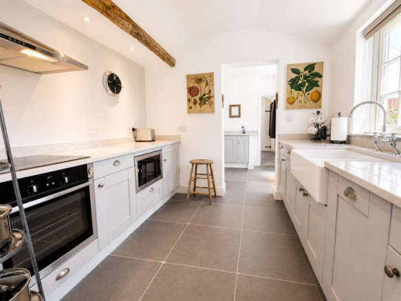 Modern Fitted Kitchen