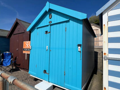 Beach Hut 721 Front Row