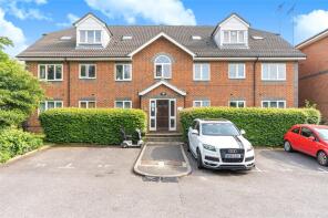 Flat, 31, Gade Close, Watford WD18 7JH