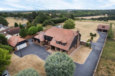 Eastling Road, Ospringe, Faversham, Kent, ME13