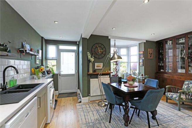 2 bed Semi-Detached for sale Image 5