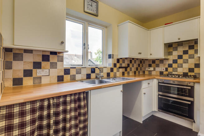 Flat 1 Kitchen