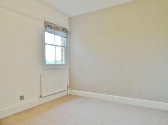    BEDROOM      -   