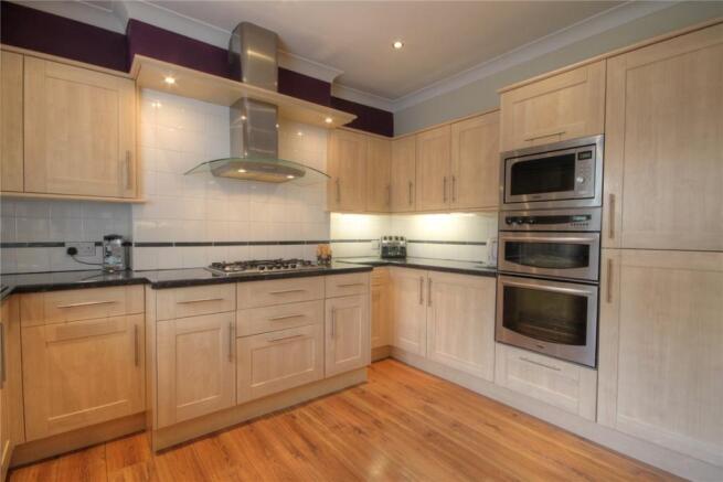 Kitchen Pic 2