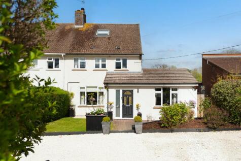 Winslow Road, Wingrave, Aylesbury, Buckinghamshire, HP22