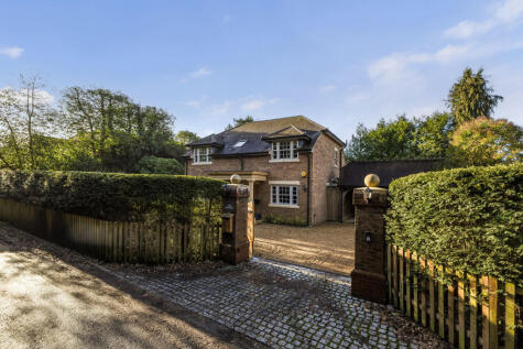 Woolmer Lane, Bramshott, GU30