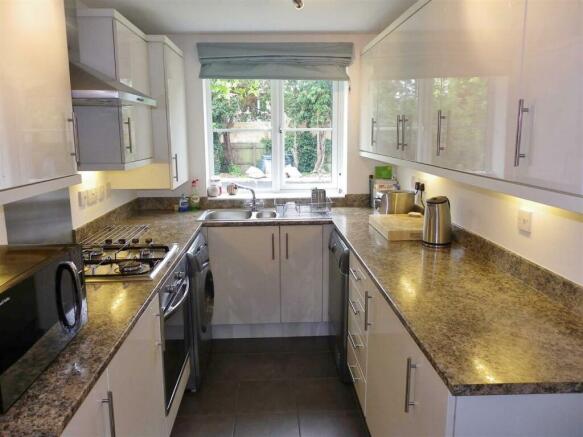 Kitchen.jpg