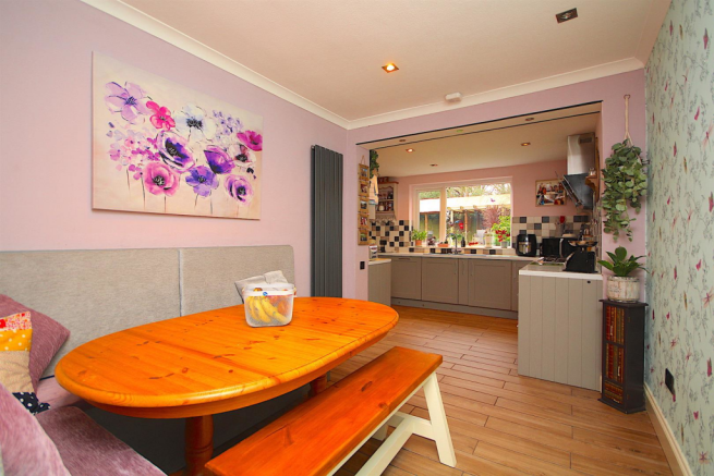 L-Shaped Kitchen Diner