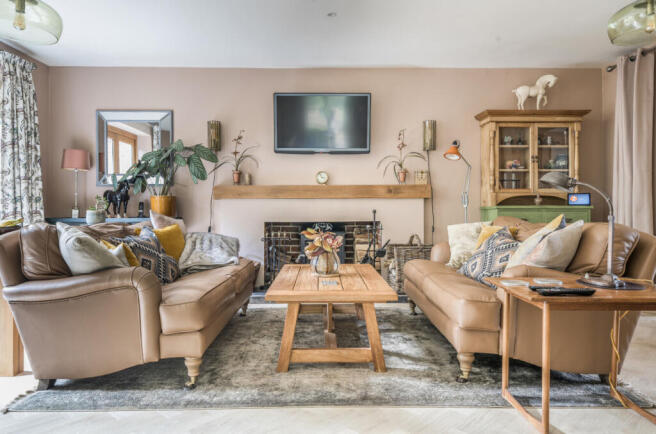 1348020-14-68b5c8...