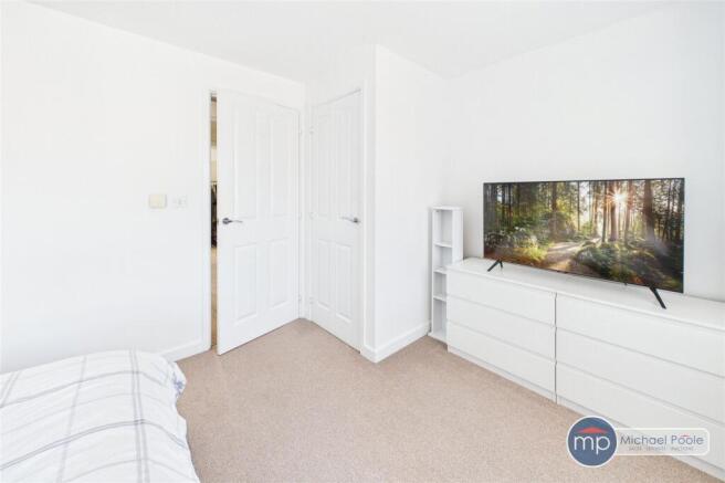 3 bed Semi-Detached for sale Image 11
