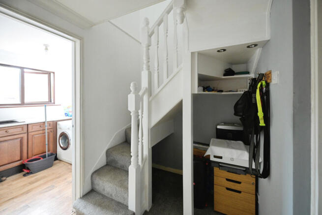 Leathart Close, Hornchurch, RM12 photo 4