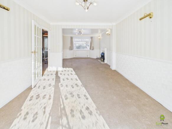Presented by Clinton at EweMove Bexleyheath and Da