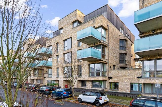 Daniels_Lucerne Apartments, 91 Hilltop Ave_017.jpg