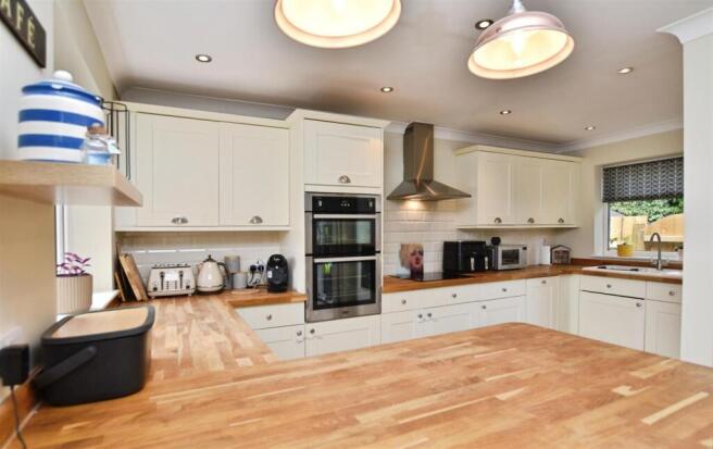 9c4c2f08-kitchen 20only 20 282 29.JPG