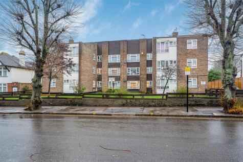 Handsworth Avenue, London