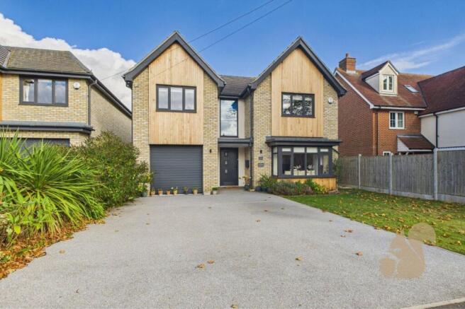 4-bed house on Empress Avenue, West Mersea, CO5, £775,000