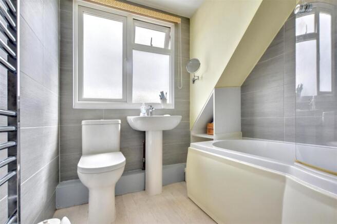 Bathroom.jpeg