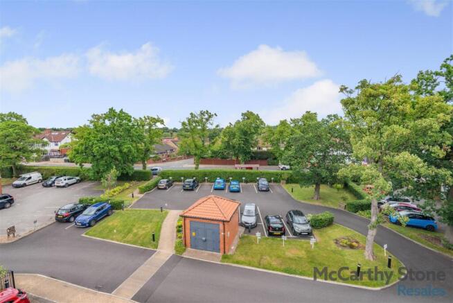 2 bed Apartment for sale Image 12