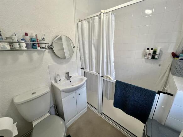 Downstairs Bathroom