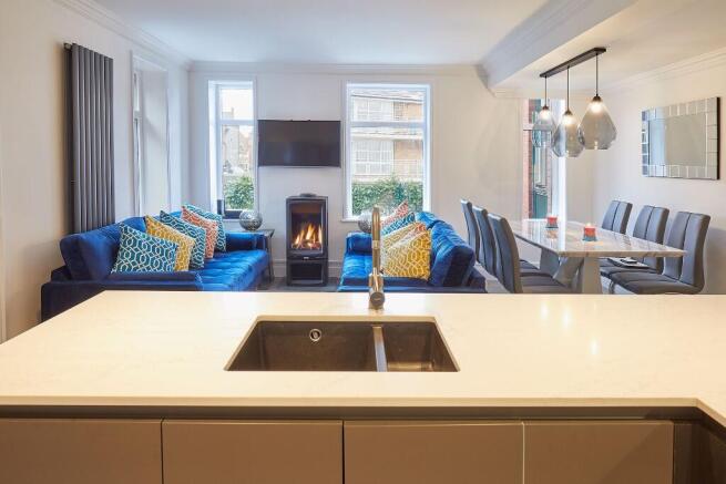 2 bed Semi-Detached for sale Image 5