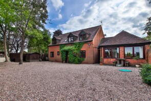 Willow Barn, School Lane, Worcester WR7 4AR