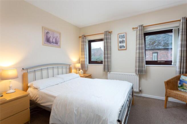 2 bed End of Terrace for sale Image 8
